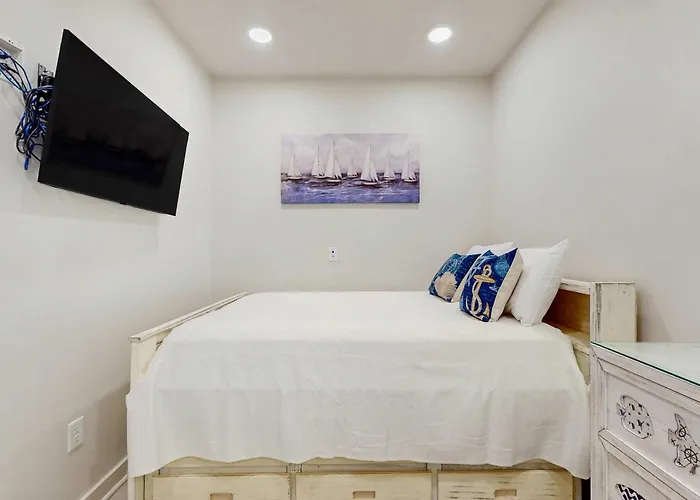 Fantastic On With Pool Hot Tub Free Wifi Elevator & Ac *