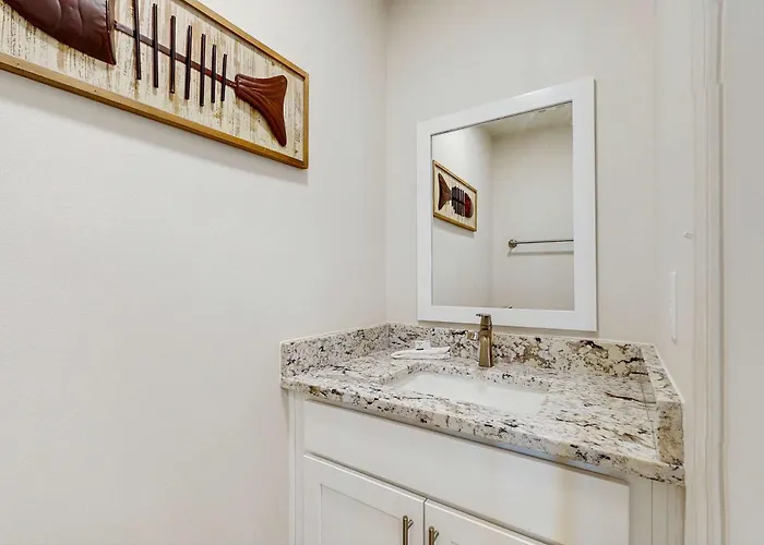 Holiday home Fantastic On With Pool Hot Tub Free Wifi Elevator & Ac Gulf Shores