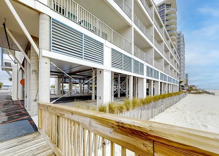 Holiday home Fantastic On With Pool Hot Tub Free Wifi Elevator & Ac Gulf Shores